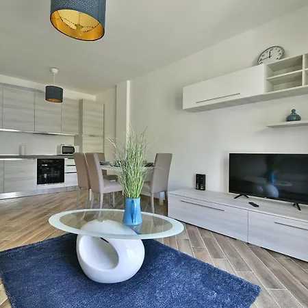Appartamento Tre Fiori Apartment *